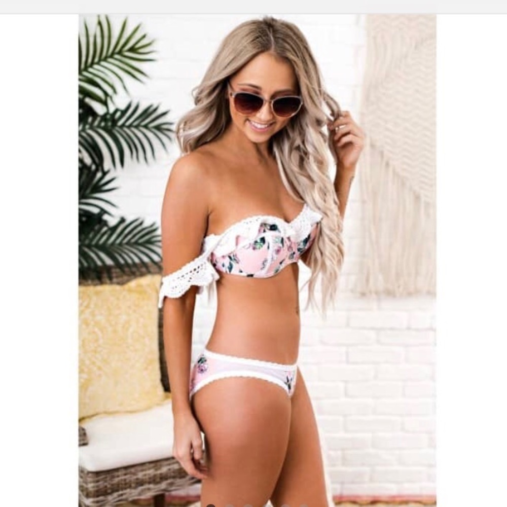 New Floral NanaMacs Bikini - Size Medium